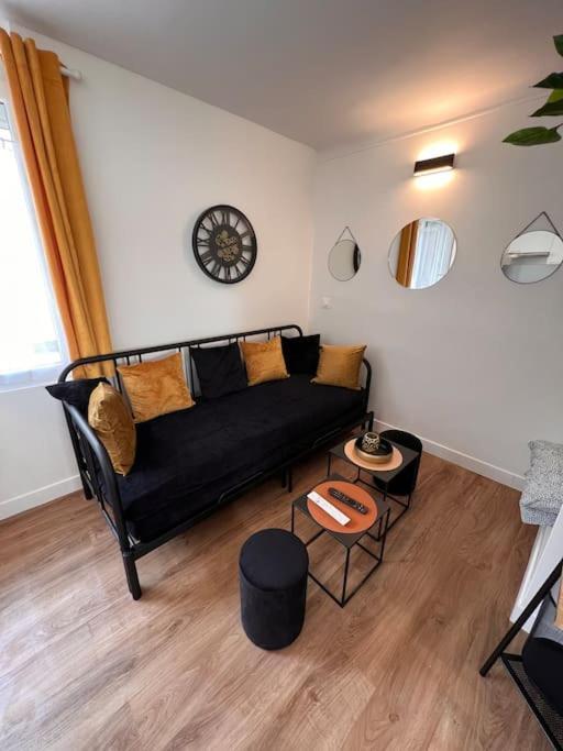 Cosy Appart - 4 Personnes Пуатье Экстерьер фото